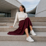 Via Marte Tênis Flatform Preto Camurça e Branco Crystal — Estilo Premium para o Dia a Dia