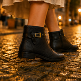 Bota Feminina Moleca Cano Curto Preta Fivela Dourada Confortável Dia Inteiro